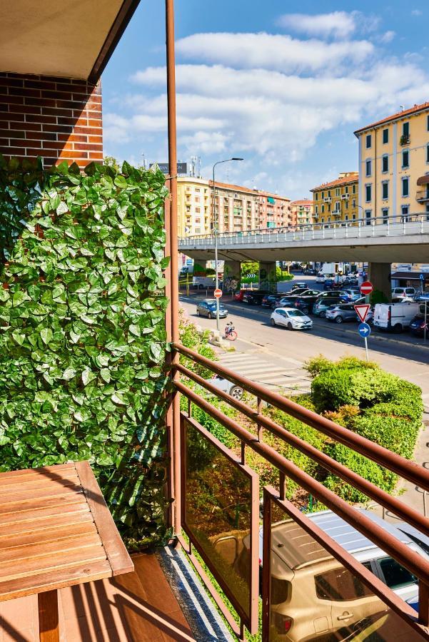 L'Antico Casolare - Vicino M3 E Fondazione Prada Lägenhet Milano Exteriör bild